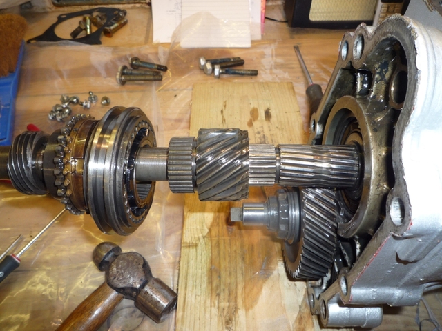 Mainshaft 5th gear removed